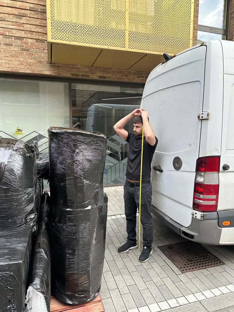 London Moverz large van and trailer for big moves